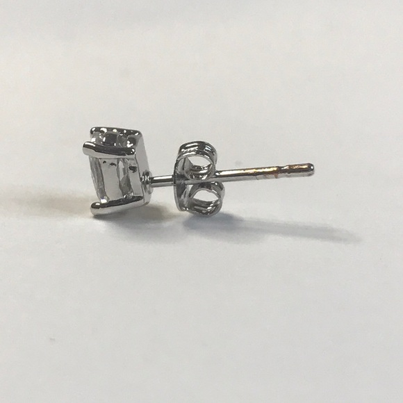 Martin James London synthetic diamond /rhinestone bracelet and earrings set - Picture 7 of 11